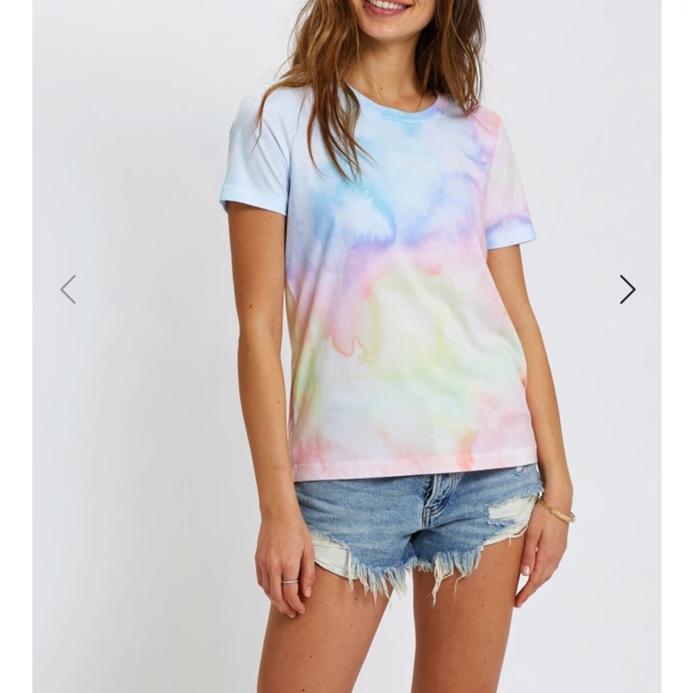 Sol Angeles watercolor tee size small